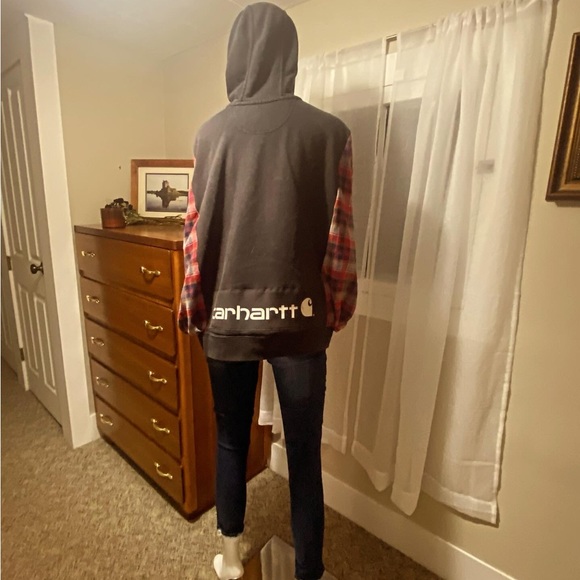 Upcycled Carhartt upcycled Kansas City Chiefs Hoodie - Picture 9 of 10